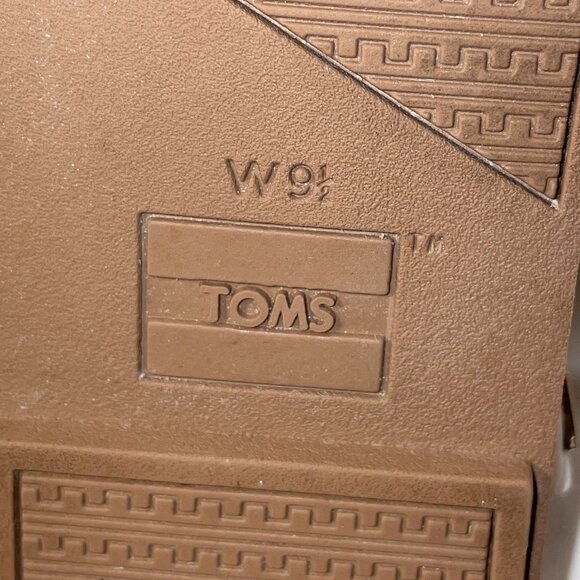 TOMS White Leather Flat Thong Sandals Women's Size 9.5 - Picture 7 of 11